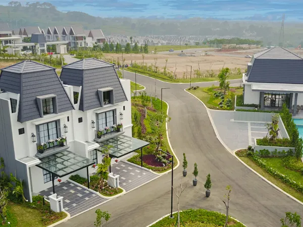 Fasad Rumah Tropical Classic - Tampak Depan