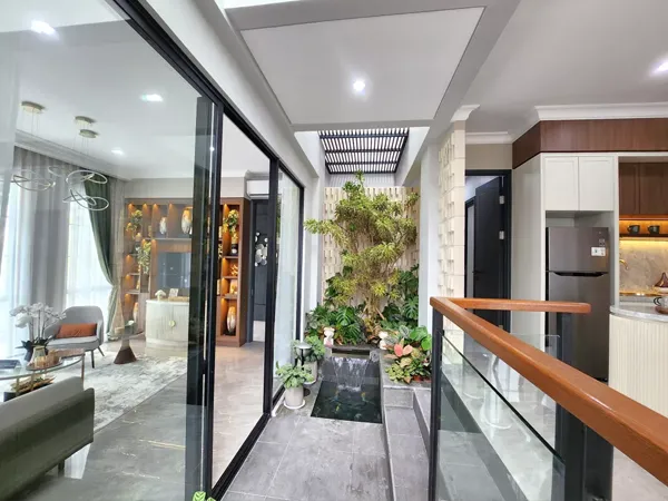 Interior Kamar Mandi Utama